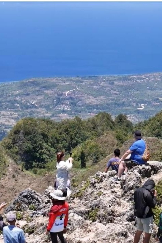 Cebu Hiking Journey "Osmena Peak" With Drone Photography - Activity Overview