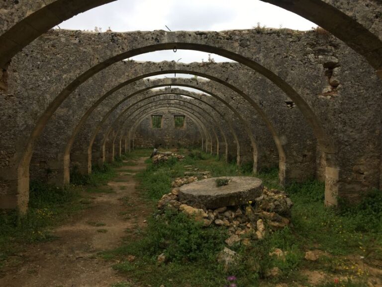 Chania Private Olive Oil Tour: Oil Tasting & Villages Tour