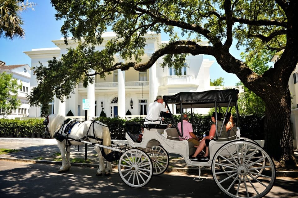 Charleston: Private Haunted History Carriage Ride - Group Size and Participant Details