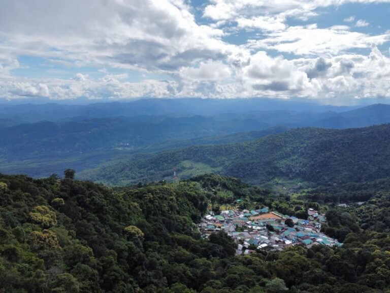 Chiang Mai: Chiangmai Tour With a Local Guide