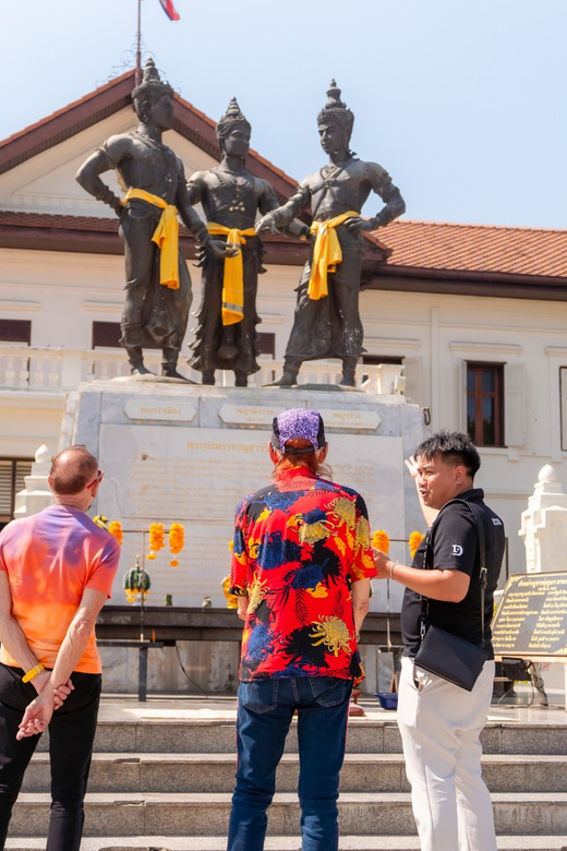 Chiang Mai: Historical and Culture Exploration Walking Tour - Experience Highlights