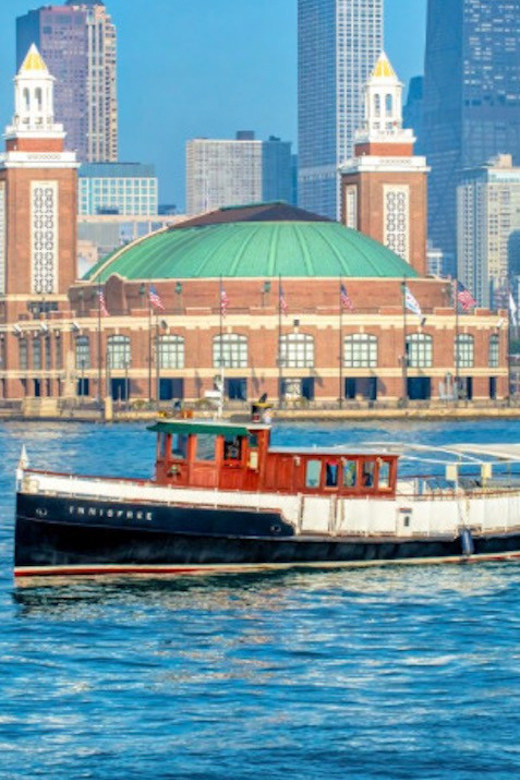 Chicago: Historic Architecture Chicago River Small Boat Tour - Tour Overview