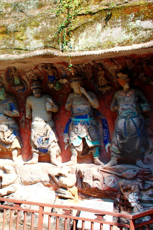Chongqing Dazu Stone Carving Day Tour