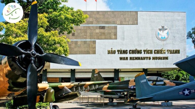 City Tour and Cu Chi Tunnels Speedboat