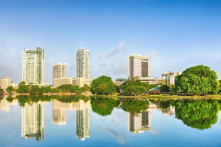 Colombo: Private Custom Tour With a Local Guide