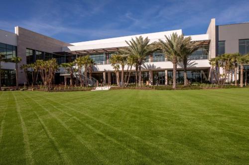 Conrad Orlando - Hotel Overview