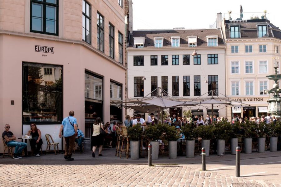 Copenhagen: Express Walk With a Local in 60 Minutes - Experience Overview