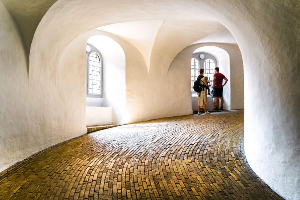 Copenhagen: Rosenborg Castle Tour With Skip-The-Line Ticket - Tour Overview and Pricing