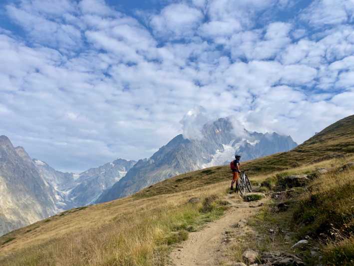 Courmayeur: Ebike Tour in Val Ferret up to Rifugio Elena