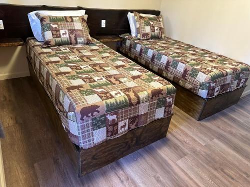 Crater Lake Gateway - Hwy 140 - Hotel Overview