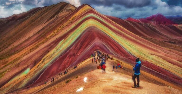 Cusco – Rainbow Mountain Adventure + Hiking