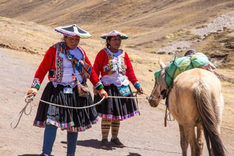 Cusco: Rainbow Mountain and Red Valley Trip With 2 Meals