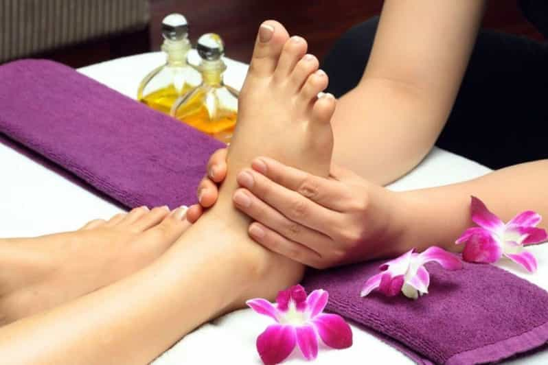 Da Nang: Relax With 60 Minutes Foot Massage - Overview of the Experience