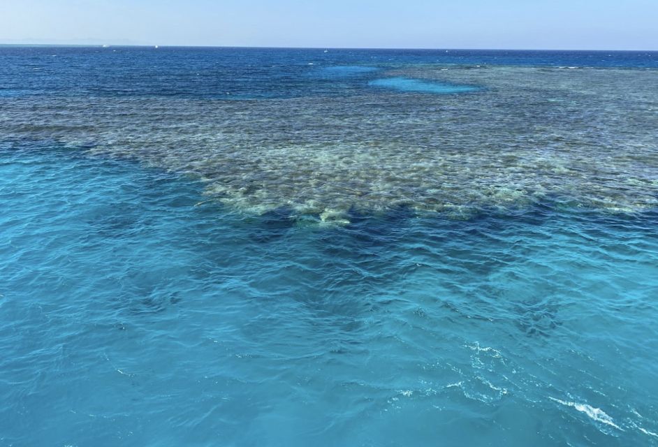 Dahab: Luxury Snorkeling Cruise With Buffet Lunch - Overview of the Cruise