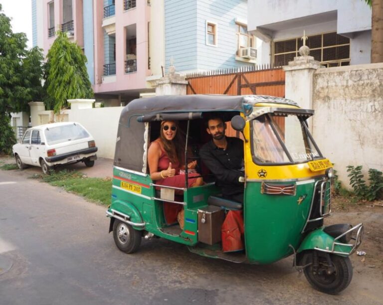 Delight 2 Days Pink City Jaipur Sightseeing Tour By TukTuk