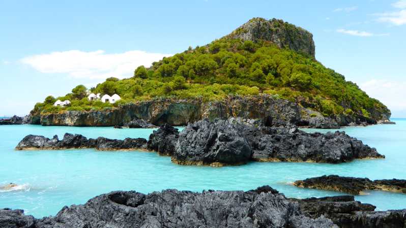 Dino Island & Arcomagno Eco-Boat Tour With Train