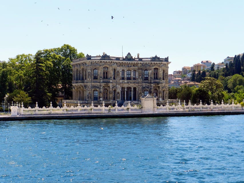 Dolmabahçe Palace and Boat Tour - Tour Overview