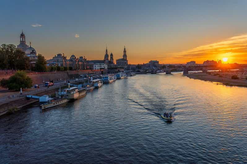 Dresden: 2h Private Boat Tour up to 10 Persons Powerful RIB - Tour Overview