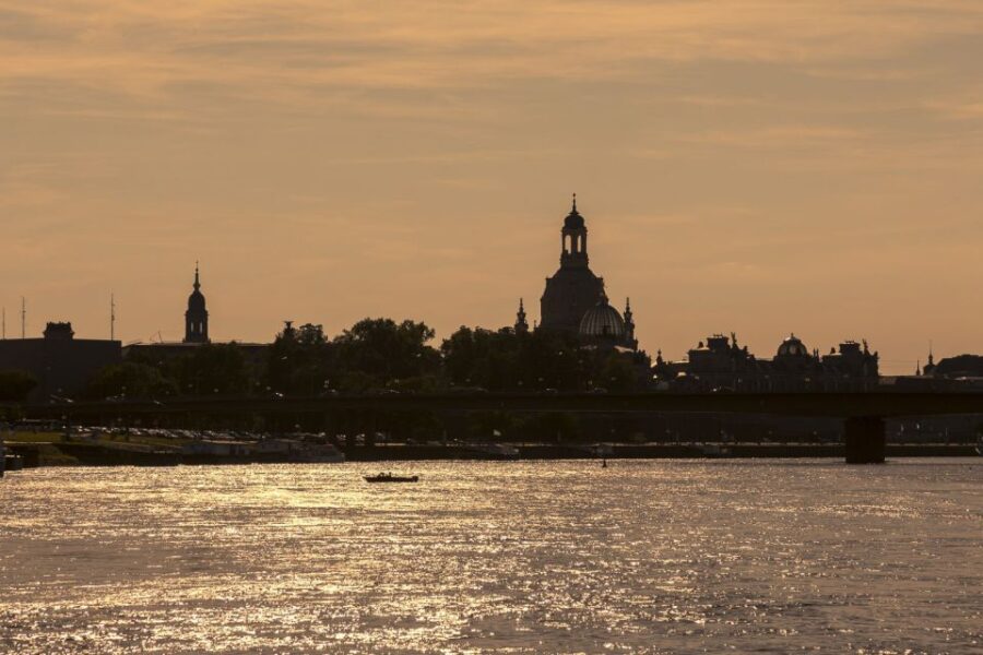 Dresden: Smile Tour With Prosecco