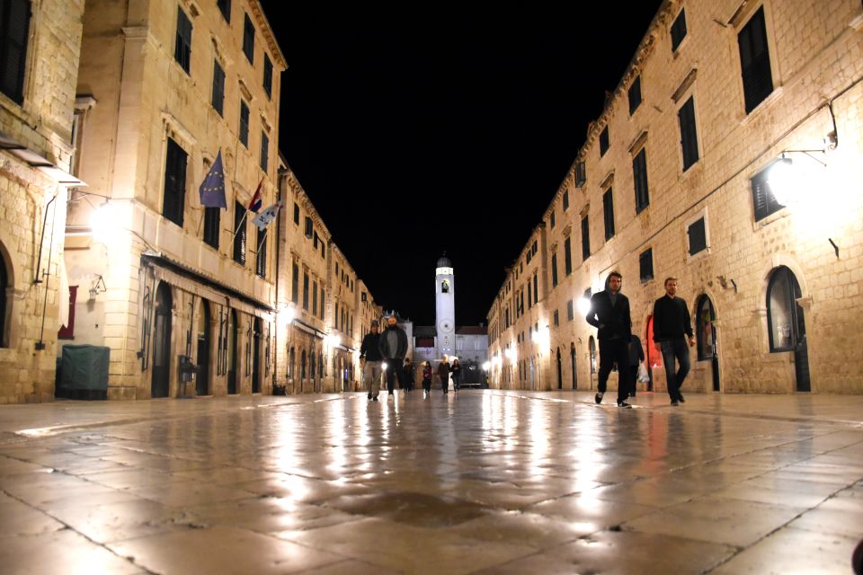 Dubrovnik By Night Walking Tour - Tour Overview