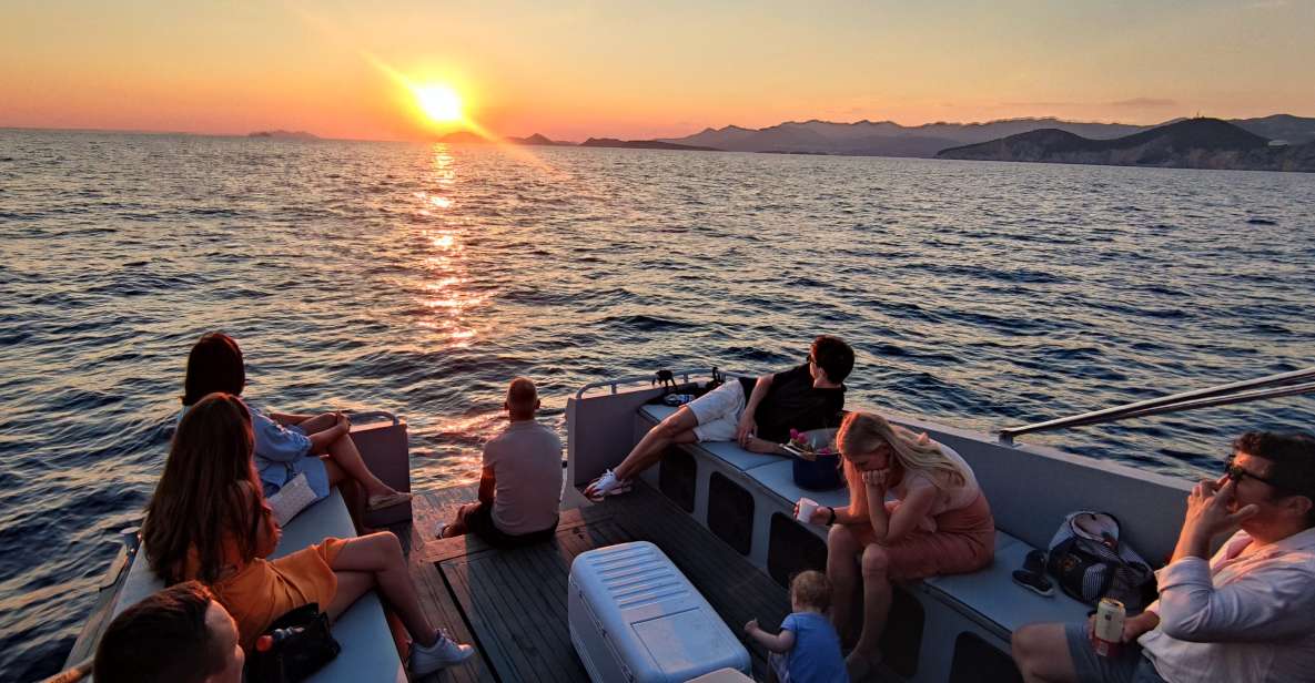 Dubrovnik: Golden Hour Sunset Cruise - Activity Overview