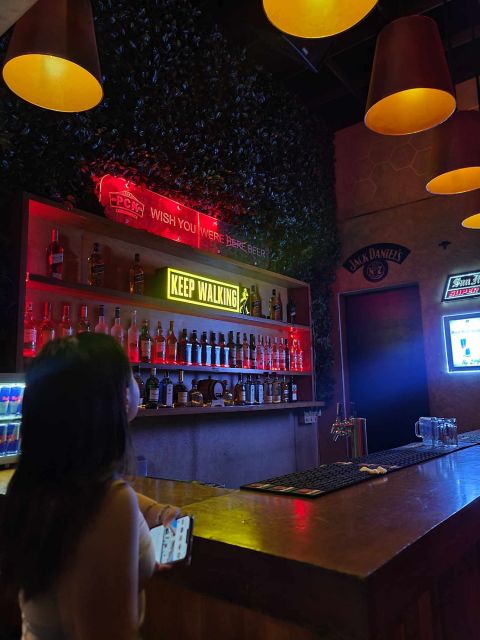 ⭐ Makati Bar Hopping and Pub Crawl Tour With Venus ⭐ - Overview of the Makati Bar Hopping Tour