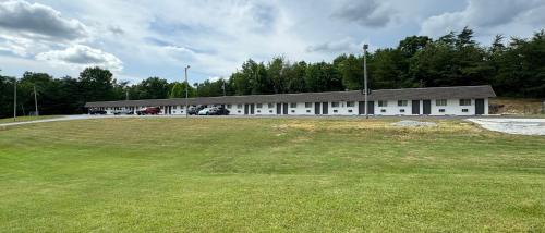 Economy Inn - Hotel Overview