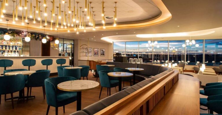 EDI Edinburgh Airport: Plaza Premium Lounge