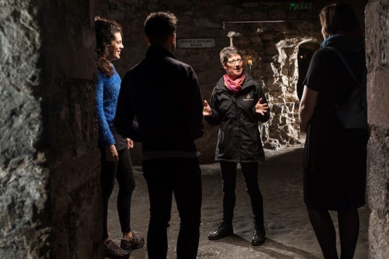 Edinburgh: Historic Underground Vaults Daytime Tour