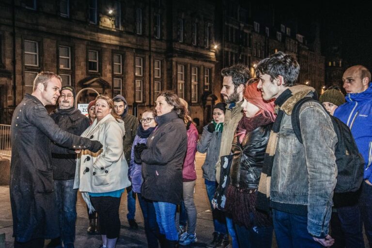 Edinburgh: Late-Night Underground Vaults Terror Tour