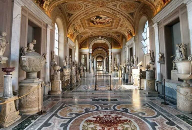 Exclusive Private Tour of VATICAN Museum,Chapel&S.Basilica