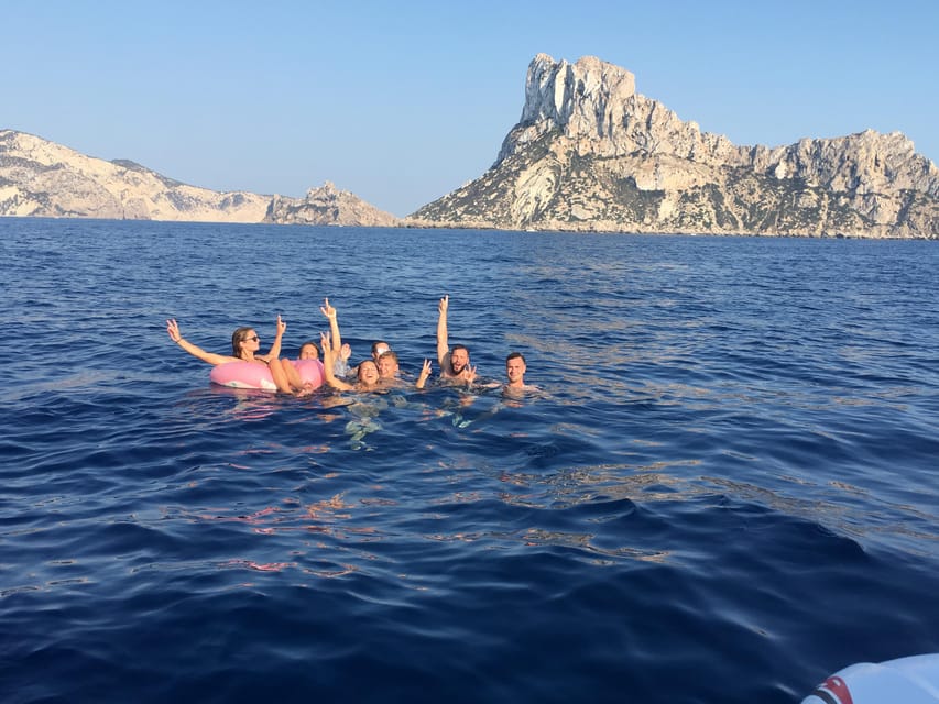 EXCURSION IN PRIVATE BOAT TO ES VEDRA & BEST CAVES OF IBIZA - Excursion Overview