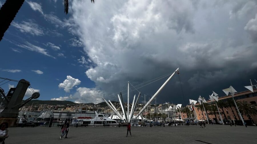 Explore Hidden Genoa: Walking Tour