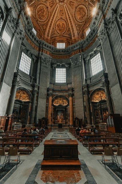 Exploring Saint Peters Basilica: A Walking Tour of Vatican