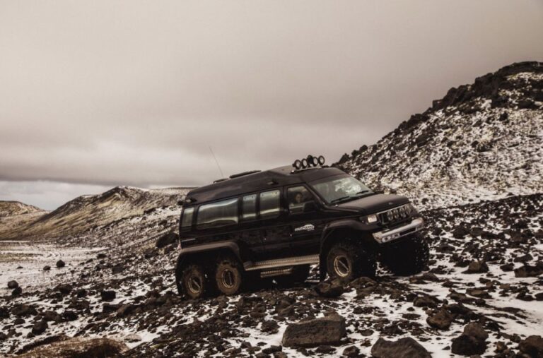 Eyjafjallajökull Volcano and Glacier Jeep Tour