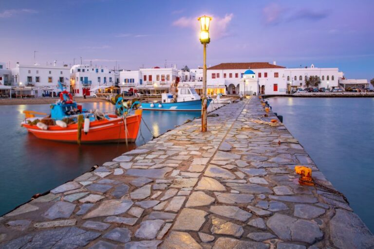 Fascinating Beauties of Mykonos – Walking Tour