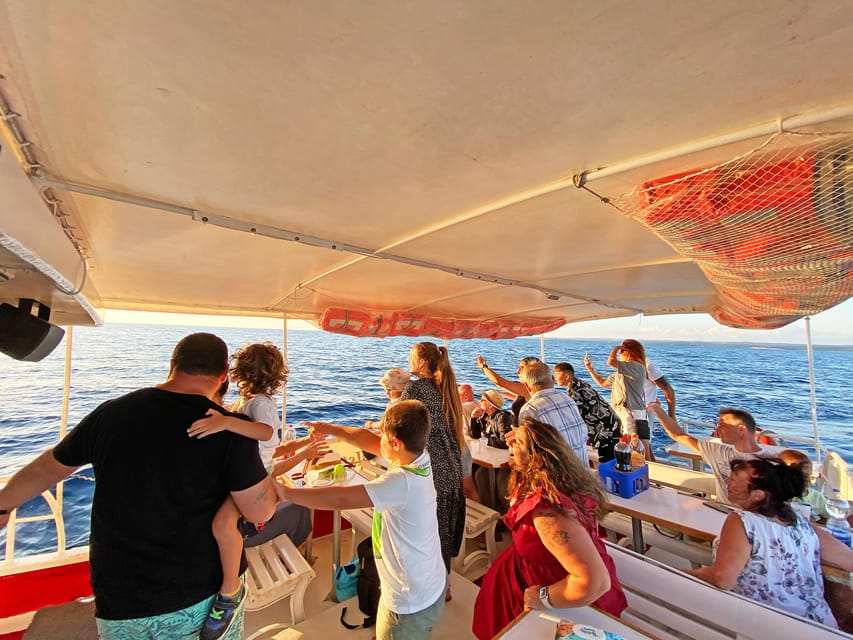 Fazana: Sunset Dolphin Cruise With Dinner in Brijuni Park - Activity Overview