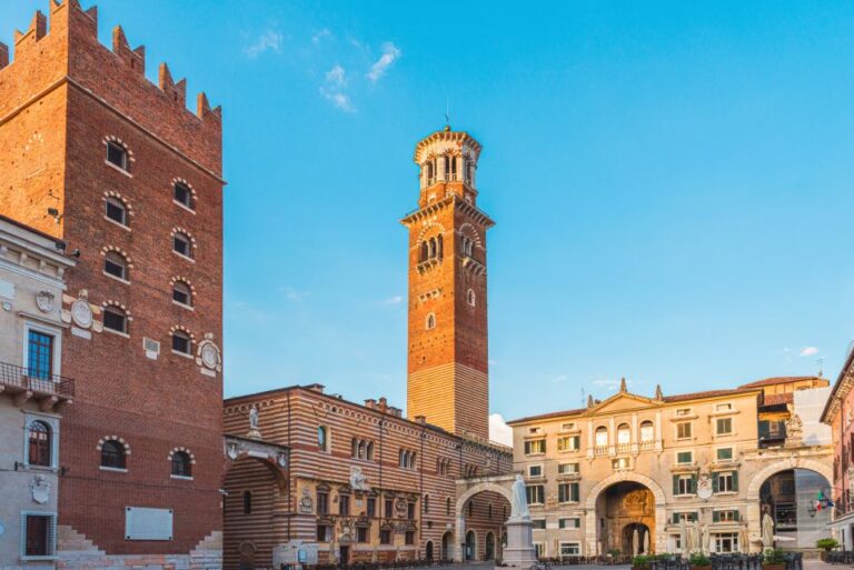 Florence: City Piazzas Walking Tour With Local Guide