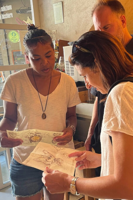 Florence: Mystery Walking Tour and Wine Tasting - Inclusions