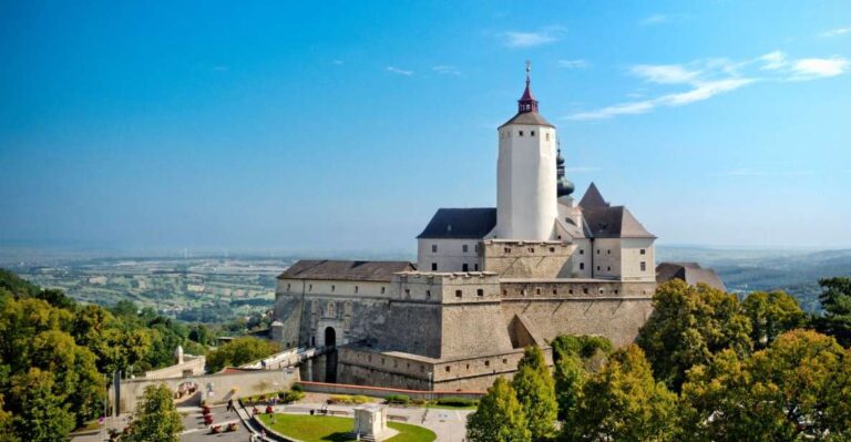 Forchtenstein: Forchtenstein Castle Admission Ticket