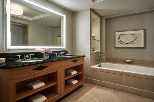 Four Seasons Washington DC - Location and Accessibility