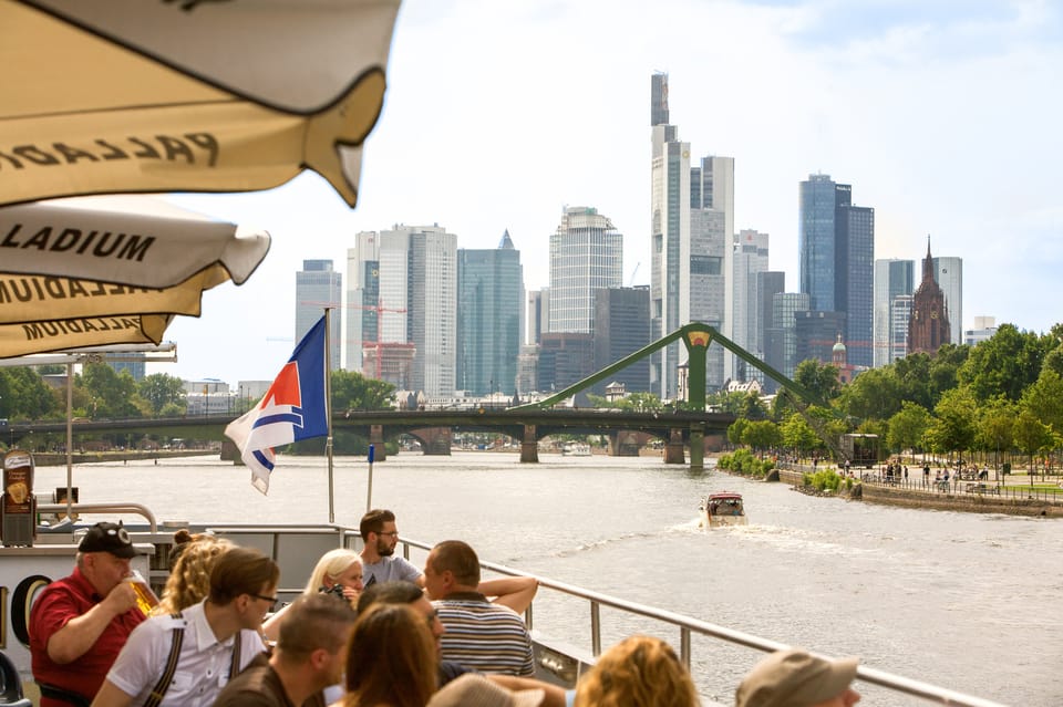 Frankfurt: 1-Hour Panorama Boat Cruise on the River Main - Activity Overview