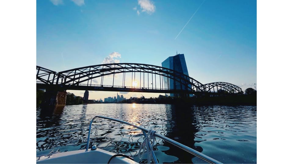 Frankfurt City: Private Skyline Sightseeing Boat Tour - Tour Overview