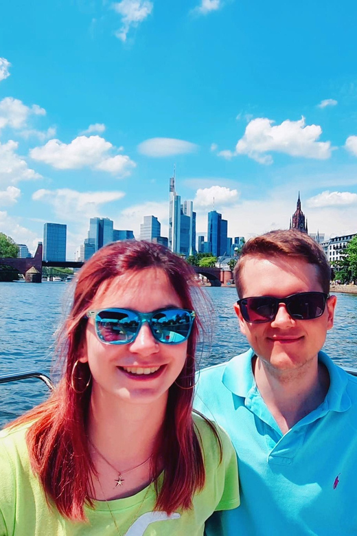 Frankfurt: Private Romantic Skyline Boat Tour - Tour Overview