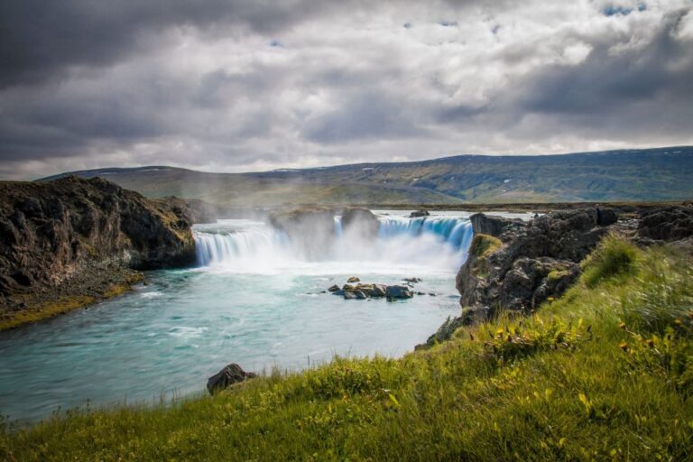 From Akureyri: Godafoss Waterfall Guided Trip With Transfers