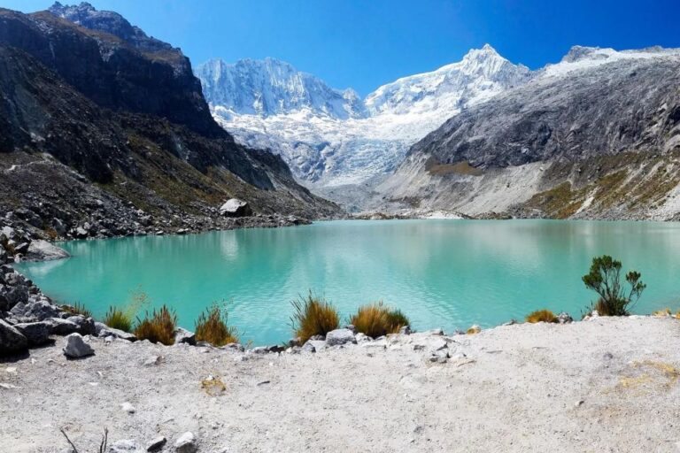 From Ancash: Walk to the Llaca Ravine and Lagoon |Full Day|