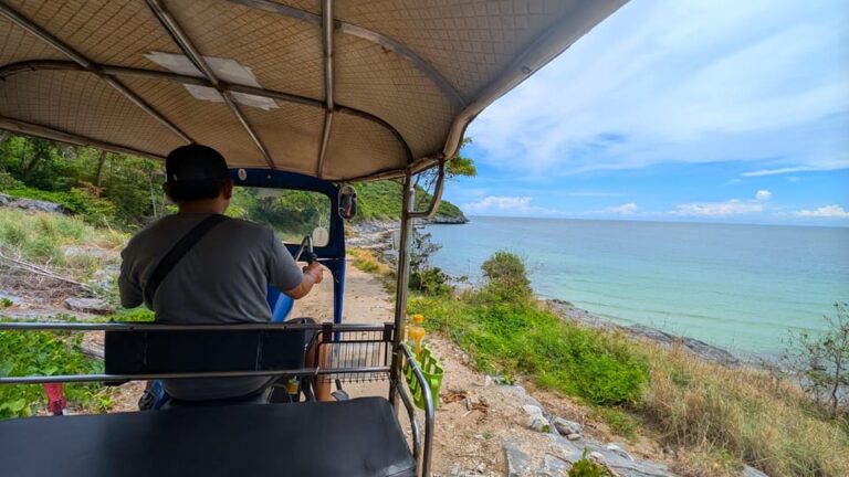 From Bangkok: Day Tour Koh Sichang Island With Tuktuk Tour