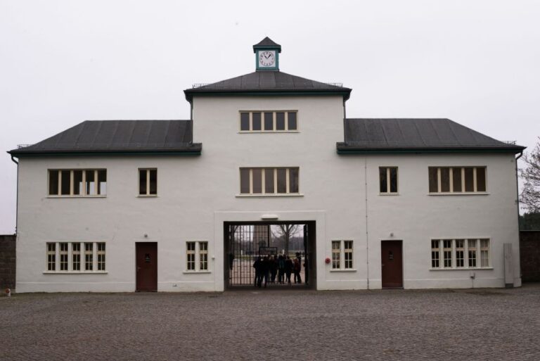 From Berlin: Private Sachsenhausen Concentration Camp Tour