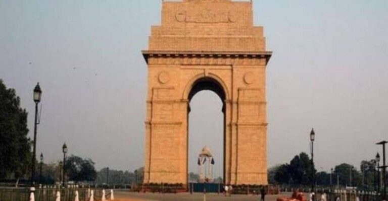 From Delhi : 1 Day Old Delhi and New Delhi Private Tour