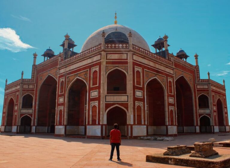 From Delhi: Old & New Delhi Private Sightseeing City Tour